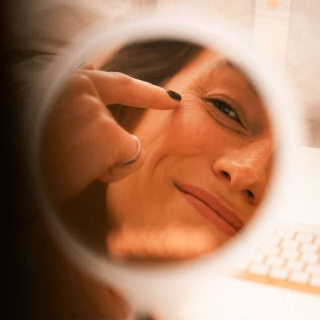 Behandlungsschritt 3 braune Frau