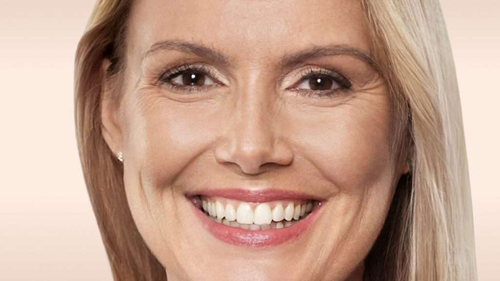 Bild eines Modells gegen Zähneknirschen Behandlung glowtox